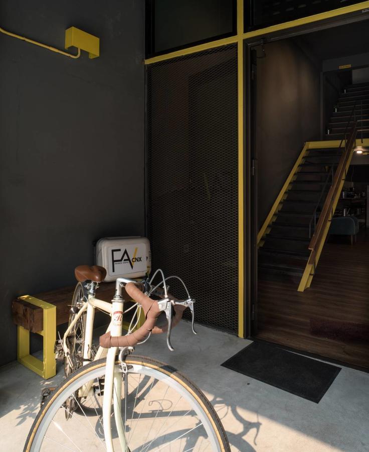 Fav Hostel Chiang Mai Exterior foto